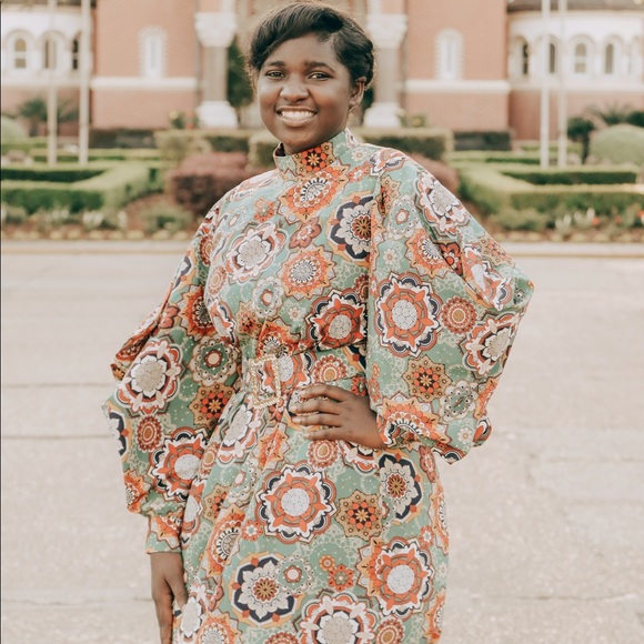 Meet the Posher - Picture 1 of 3